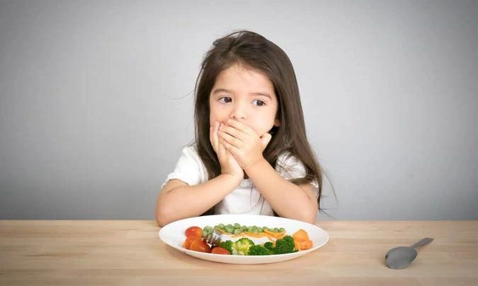 Menghadapi Anak Picky Eater