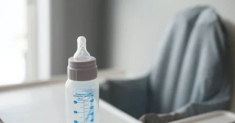 Panduan Donor ASI yang Aman: Syarat, Manfaat, dan Risiko Kesehatan