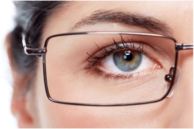 Mata Minus Melahirkan Normal, Apakah Aman?